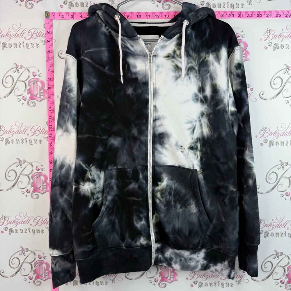 Streetwear society hoodie sweater zip up, Black & White Tie Dye Zip-Up Hoodie